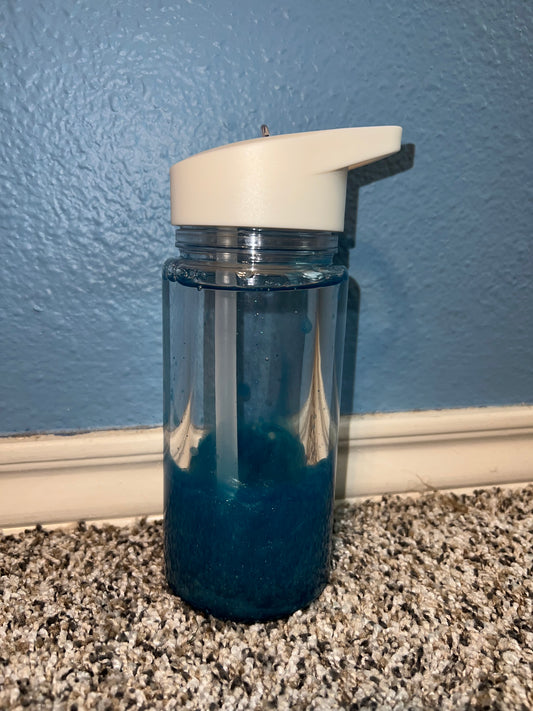 Pre-made 10 oz. kids plastic Lava Cup w/ a flip top straw lid